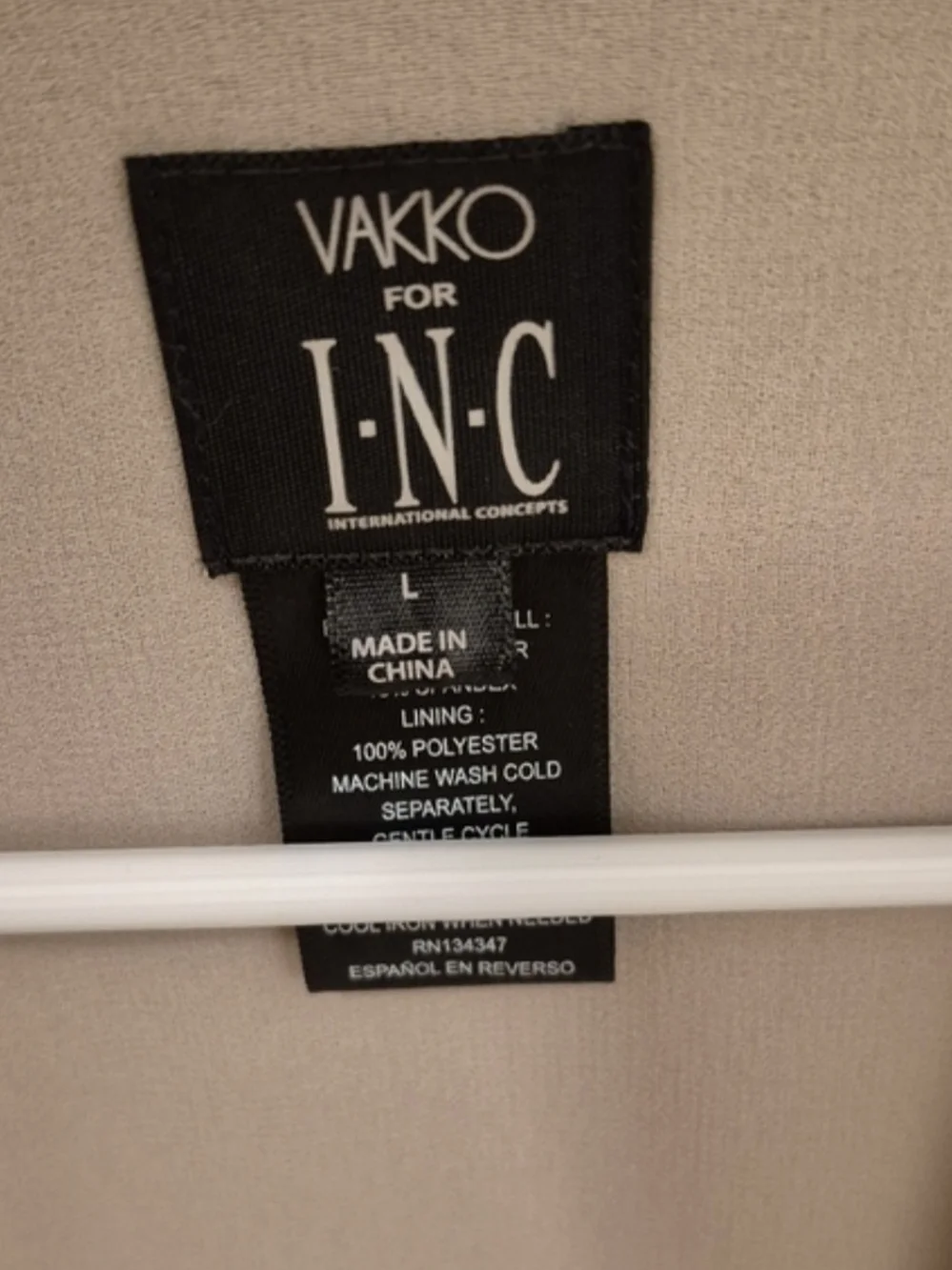 LARGE..BRAND NEW W/O TAGS..Vakko for I·N·C Draped Vests in Blush Pink and Cream - Picture 9 of 11